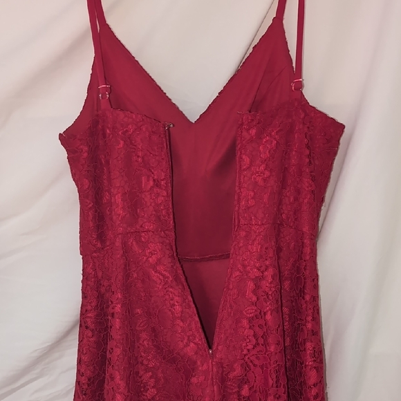 Xtraordinary Vibrant Red Dress - Picture 12 of 12